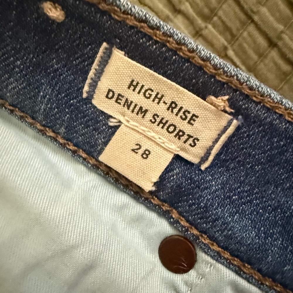 Madewell High Rise Denim Short Size 28 - Picture 2 of 4